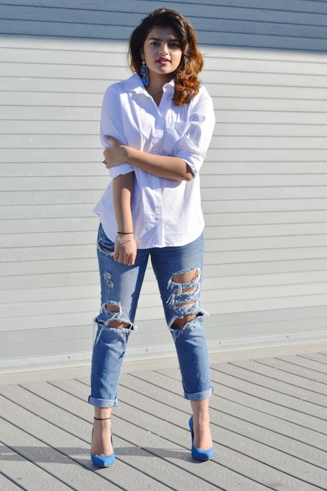 White boyfriend jeans