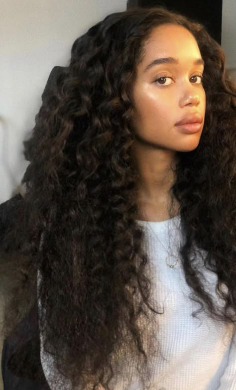 Braid Out Styles, Venus Energy, Afro Twist Braid, Laura Harrier, Noah Cyrus, Afro Twist, Pretty Savage, Doe Eyes, Braid Out