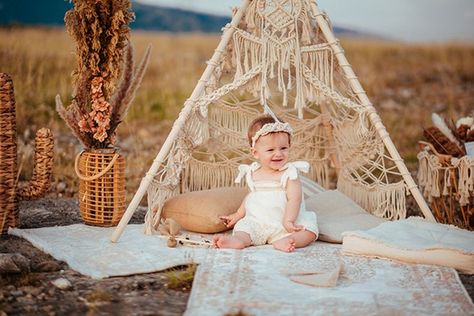 Boho Set Up Photoshoot, Boho Teepee Photoshoot, Macrame Photoshoot, Teepee Photography, Hippie Photoshoot, Bohemian Photoshoot, Boho Chic Party, Boho Photoshoot, Baby Birthday Photoshoot