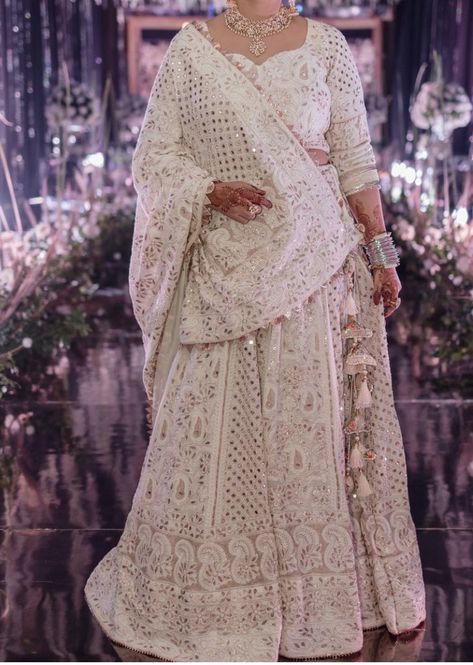 Nikah Ceremony, Desi Outfits, Lehnga Dress, Indian Bridal Lehenga, 2022 Wedding, Pakistani Bridal Dresses, Designer Party Wear Dresses, Indian Suits, Indian Aesthetic