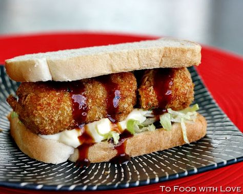 Croquette Sandwich, Japanese Sandwich, Croquettes Recipe, Potato Croquettes, Savory Muffins, Beef And Potatoes, Try Hard, Savoury Recipes, Japanese Recipes