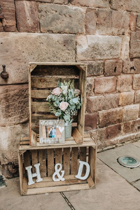 Rustic wedding flowers and rustic decoration at The Ashes Barns Exclusive Use Barn Wedding Venue | rustic barn wedding venue | rustic wedding #rusticwedding | wedding flowers #weddingflowers | barn wedding ideas #barnwedding #barnweddingideas | wedding inspiration #weddinginspiration | weddingdecor #weddingdecor Antique Wedding Decorations Rustic, Wedding Cake Table Decorations Rustic, Rustic Farm Wedding Table Decor, Fall Wedding Alter Decor, Wedding Barn Decor, Barn Wedding Decor, Barn Wedding Ideas, Spring Barn Wedding, Rustic Wedding Alter