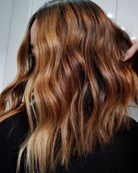 It’s time to embrace your inner Autumn Glow. Here are 11 fall hair color inspiration ideas to show your stylist. #fallhaircolor #brunettes #ideas #highlights #southernliving Amber Hair, Warm Brunette, Glow Hair, Brunette Color, Winter Hair Color, Looks Party, Fall Hair Color, Fall Hair Colors, Winter Hairstyles