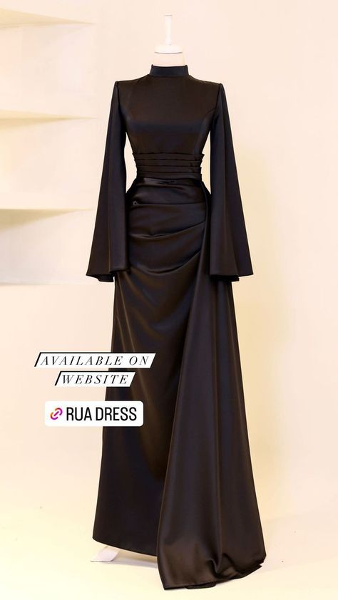 Modest Gowns Evening Classy, Grad Dinner Outfit, Modest Graduation Outfit Hijab, Dresses For Wedding Guests Hijab, Dresses To Wear To A Wedding Hijab, Dress Graduation Hijab, Long Dress For Wedding Guest, Hijab Party Outfit, Best Wedding Guest Dresses Classy