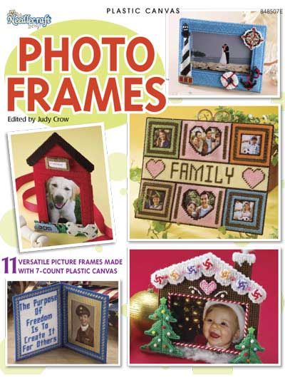 Canvas Picture Frames, Canvas Display, Frame Pattern, Plastic Canvas Pattern, Family Frames, Canvas Picture, Plastic Canvas Crafts, Canvas Projects, Frame Crafts