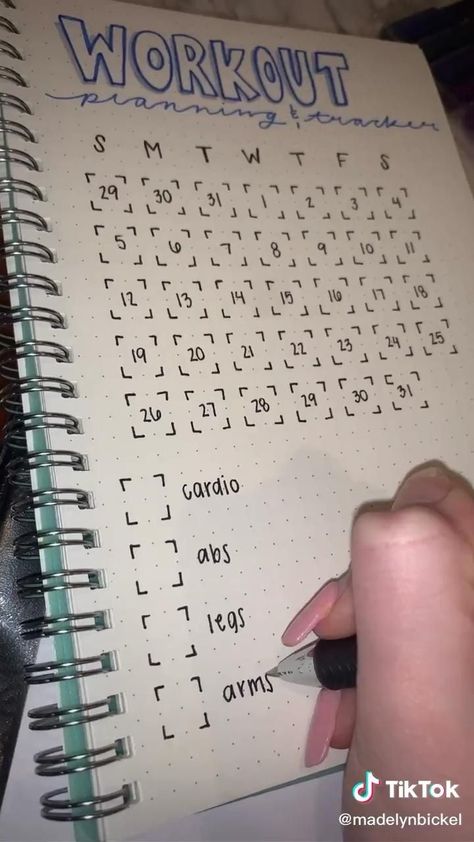 What To Write In A Dotted Journal, Gym Diary Ideas, Workout Book Ideas, Goal Tracker Journal Ideas, How To Make A Workout Journal, Things To Do With A Dotted Notebook, Dots Journal Ideas, Dot Book Ideas, Dotted Book Ideas