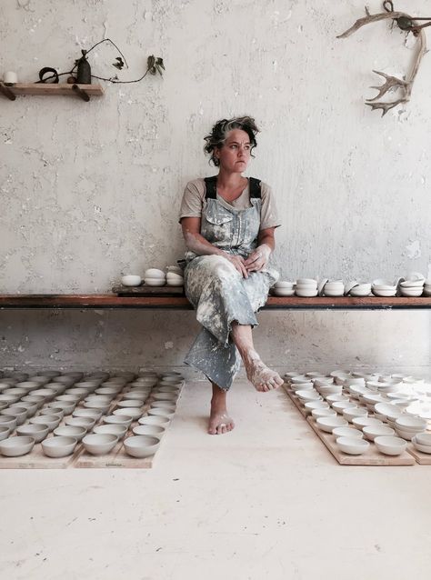 Vancouver based potter Janaki Larsen in her studio #janakilarsen #potterstudio #artistintheirstudio Ceramics Studio, Artistic Space, Clay Studio, Slab Pottery, Shabby Chic Crafts, Wheel Thrown Pottery, Japanese Pottery, Ceramic Studio, Sculpture Clay