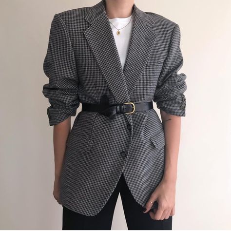 Blazer outfit #fashion Grey Blazer Outfit Work, Grey Blazer Outfit Women, Check Blazer Outfit Women, Wool Blazer Outfit Women, Checked Blazer Outfit, Houndstooth Blazer Outfit, Oversize Blazer Outfit, Grey Blazer Women, Houndstooth Outfit