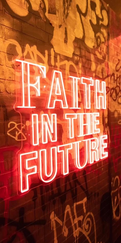 Louiscore Aesthetic, Faith In The Future Wallpaper, Louis Tomlinson Wallpaper Aesthetic, Lockscreens Aesthetic Vintage, Louis Tomlinson Wallpaper Lockscreen, Louis Aesthetic, Louis Tomlinson Wallpaper, Louis Core, Future Wallpaper