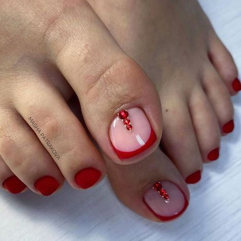 Fresh Toe Nail Art Ideas For Every Season Check more at https://allthenews.website/fresh-toe-nail-art-ideas-for-every-season/ Orange Toe Nails, French Toe Nails, Red French Tip, Red Toenails, French Pedicure, Pedicure Nail Designs, Gel Toe Nails, Acrylic Toes, Acrylic Toe Nails