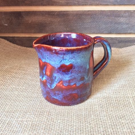 Potters Choice Deep Firebrick Red with PC Tourmaline on top Deep Fire Brick Glaze Combinations, Firebrick Red, Colorful Pottery, Amaco Glazes, Ceramic Glaze Recipes, Pottery Glazes, Pottery Making, Ceramic Dishes, Glazes For Pottery