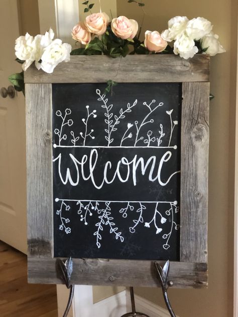 Welcome sign Papan Tulis Kapur, Diy Chalkboard Sign, Chalkboard Doodles, Chalkboard Writing, Blackboard Art, Chalkboard Decor, Chalk Sign, Chalkboard Drawings, Chalkboard Lettering