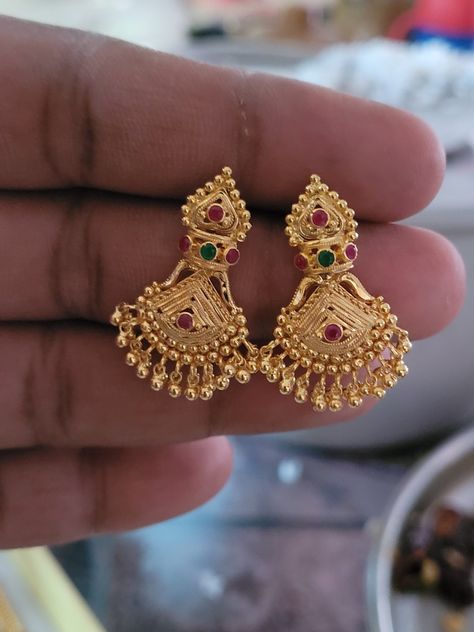 Hear Rings Ears Gold, Gold Tops Earrings Indian, Aesthetic Gold Earrings, Ear Rings Gold, Gold Earrings For Kids, 22k Gold Earrings, Aesthetic Gold, Gold Jewels Design, New Gold Jewellery Designs