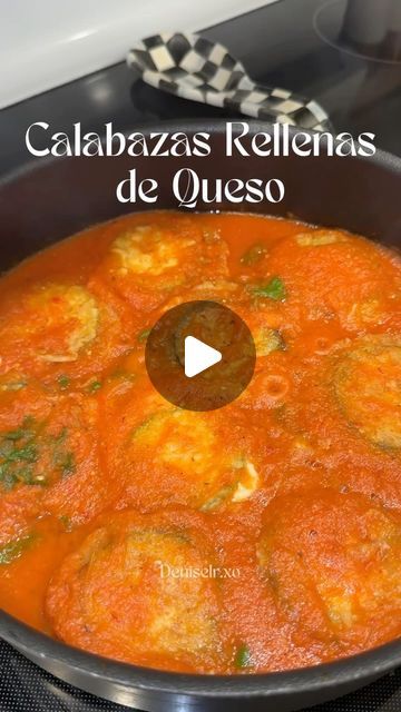 Mexican Calabaza Recipes, Calabacitas Recipe Chicken, Hispanic Food Recipes Easy, Calabacitas Con Queso Recipe, Mexican Calabacitas Recipe, Calabaza Recipe, Calabacitas Recipe, Chilaquiles Recipe, Mole Sauce