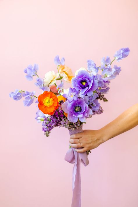 bold + colorful bridal bouquet with a 1970's inspired color palette of purples and oranges Purple And Orange Wedding, Wedding Bouquet Purple, Colorful Bridal Bouquet, Unique Wedding Bouquet, Bouquet Purple, Lavender Bridesmaid, Lavender Bridesmaid Dresses, Anthropologie Wedding, Bay Area Wedding