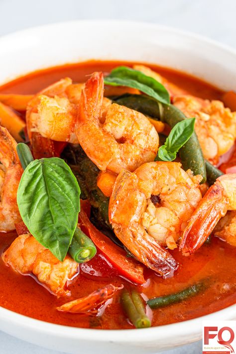 Thai Prawn Red Curry - Flavor Quotient Thai Prawn Curry, Thai Curry Recipe, Prawn Curry Recipe, Thai Red Curry Recipe, Red Thai Curry, Thai Curry Recipes, Red Curry Sauce, Red Thai, Prawn Curry