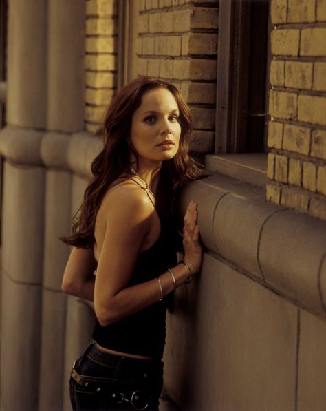 Sara Tancredi, Sarah Wayne Callies, Wentworth Miller, Zoo Wee Mama, Prison Break, Classy Aesthetic, Flash Photography, Benedict Cumberbatch, Powerful Women