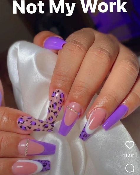 Unleash Your Inner Wild Side: The Best Cheetah Print Nail Designs for Animal Lovers Cheetah Print Nails, Cheetah Nails, French Manicure Nails, Blue Acrylic Nails, Leopard Nails, Animal Print Nails, Acrylic Nails Coffin Short, Luxury Nails, Floral Nails