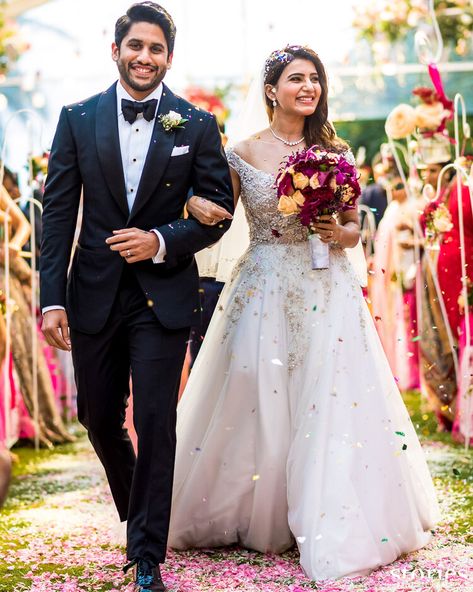 Samantha Actress, Christian Wedding Dress, Celebrity Wedding Gowns, Christian Wedding Gowns, Naga Chaitanya, Engagement Dress For Bride, Samantha Wedding, Christian Bride, Couple Wedding Dress