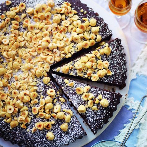 Hazelnut Torte Recipe, Hazelnut Torte, Dairy Free Deserts, Flourless Chocolate Cake Recipe, No Bake Chocolate Cheesecake, Chocolate Cake Recipes, Layered Dessert, Torte Recipe, Impressive Desserts