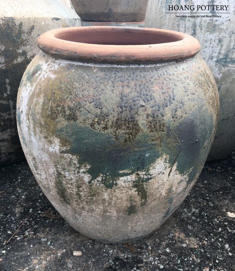 Big Ceramic Pots, Colors Website, Big Pottery, Potted Plants Patio, Rustic Pots, Big Jar, African Inspired Decor, Art Deco Paintings, Rustic Planters