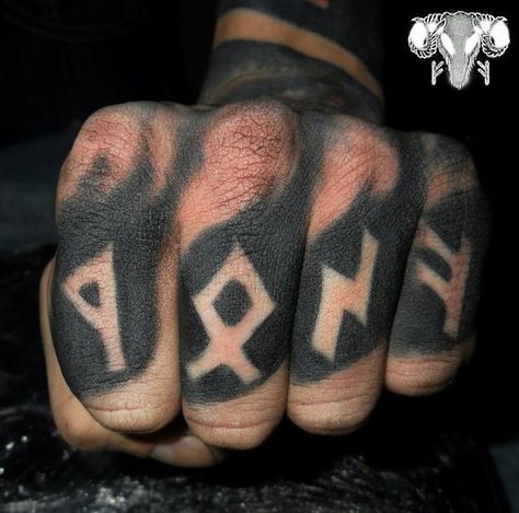 Finger Runes Blackwork tattoo Lettering Elder Futhark Tattoo, Viking Rune Tattoo, Stick Poke Tattoo, Symbole Viking, Tree Tattoos, Knuckle Tattoos, Hand And Finger Tattoos, Rune Tattoo, Norse Tattoo