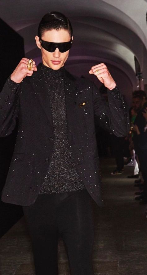 Black Met Gala Looks Men, Glam And Glits Outfit Men, Glitz And Glam Mens Outfit, Black Glam Outfit Men, Glitz And Glam Aesthetic Men, Male Nye Outfit, Black Glitter Suit Men, Mens Glitter Outfit, Men Glitz And Glam Outfit