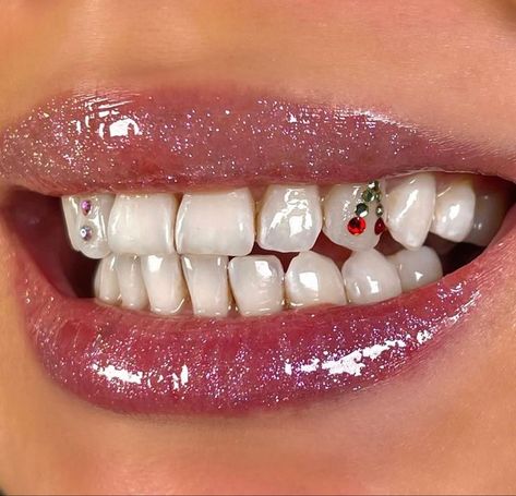 Tooth Gems Cherry, Cherry Tooth Gem, Teeth Jewels, Tooth Gems Ideas, Mouth Grills, Teeth Gems, Grillz Teeth, Dental Office Design Interiors, Tooth Gems