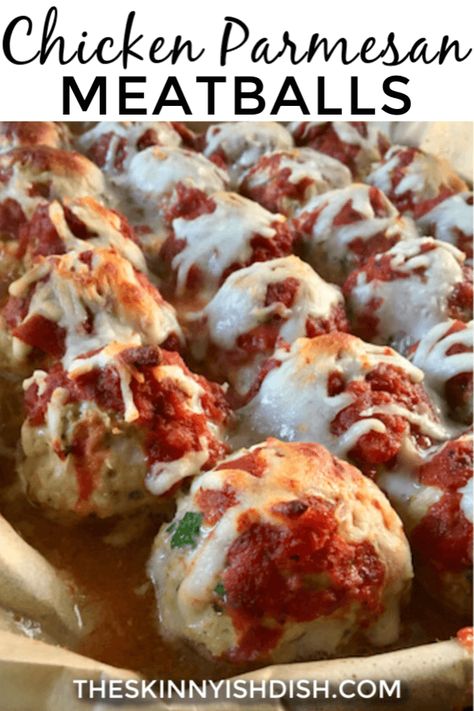 My Chicken Parmesan Meatballs are an easy and delicious way to enjoy the flavors you love in a lightened up recipe.  Perfect on their own, in a sub, or added to pasta dishes, these baked meatballs are filled with bread crumbs, Italian seasoning and zucchini for a healthy and fun way to incorporate veggies into your meals! #chickenparmesan #meatballs #ww #freestylesmartpoints Chicken Parm Meatballs, Skinnyish Dish, Chicken Parmesan Meatballs, Baked Meatballs, Parmesan Meatballs, Chicken With Italian Seasoning, Weight Watchers Chicken, Curry Chicken Recipes, Minced Meat