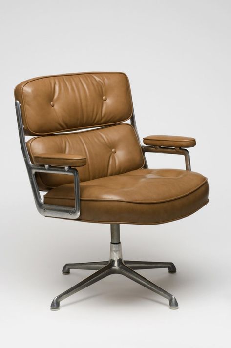 Philadelphia Museum of Art - Collections Object : Lounge Chair Charles Eames Lounge Chair, Vintage Office Furniture, Executive Lounge, Herman Miller Furniture, Vintage Office Chair, Herman Miller Chair, Eames Office, Office Chair Design, Charles Ray