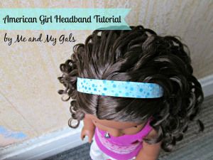 Free American Girl Headband Tutorial--perfect for my granddaughter to learn how to sew!! Headband Sewing, Doll Headband, American Girl Doll Hairstyles, Ag Hair Products, American Girl Accessories, American Girl Patterns, American Girl Doll Crafts, Headband Tutorial, American Girl Doll Patterns