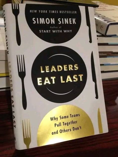 Akinsuroju Olubunmi Leaders Eat Last, Leadership Traits, Coaching Skills, Simon Sinek, Servant Leadership, Inspirational Books To Read, Best Books To Read, Increase Engagement, Leadership Skills