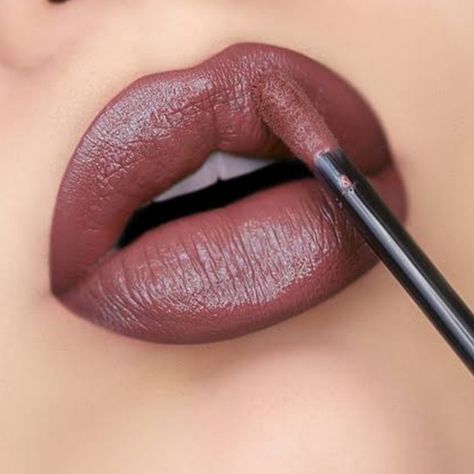 Huda Beauty Demi Matte Liquid Lipstick In Revolutionnaire Brand New In Box Full Size Richly Pigmented Long Wearing Velvet Satin Finish Hydrating A Gorgeous Plum Brown A Hint Of Menthol That Gives A Slight Tingling Effect That Plumps Lips Discontinued All My Items Are Guaranteed Authentic Smoke Free Home New To Poshmark? Use Code Ccbuttercup To Save $10 Huda Beauty Matte Lipstick, Wedding Lipstick, Huda Beauty Lip, Lip Art Makeup, Natural Everyday Makeup, Huda Beauty Makeup, Lipstick Kit, Eye Makeup Pictures, Art Makeup