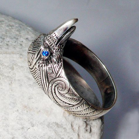 Raven Wedding, Dark Accessories, Raven Head, Raven Ring, Celtic Pagan, Delicate Silver Rings, Viking Raven, July Birthstone Ring, Victorian Engagement Rings