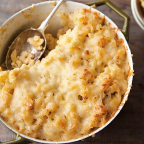 Truffled Mac and Cheese | Williams Sonoma Birthday Dinner For Husband, Dinner For Husband, Simple Macaroni And Cheese Recipe, Cheese Ideas, Pasta Side, Truffle Mac And Cheese, Recipes Pasta, Truffle Oil, Mac N Cheese Recipe