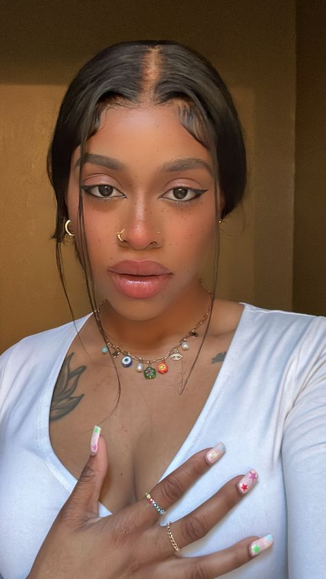 Winged liner on big eyes
Winged liner Winged Eyeliner For Big Eyes, Eyeliner Looks For Almond Eyes, Black Eyeliner Looks Black Women, Black Wing Makeup Look, Black Angle Makeup Looks, Brown Eyeliner On Black Women, Eyeliner Black Women, Winged Eyeliner Black Women, Brown Winged Liner