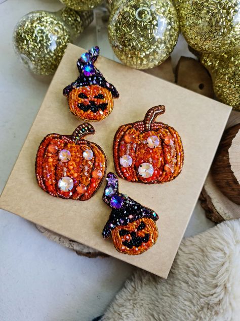 Halloween Beaded Brooch, Halloween Brooch, Goldwork Embroidery, Bead Brooch, Pumpkin Bead, Beads Work, Embroidered Necklace, Halloween Beads, Gold Work