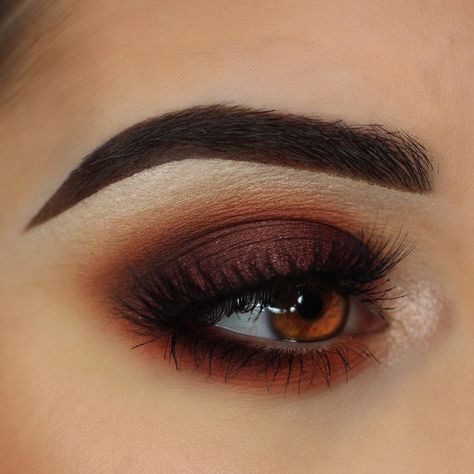 Burnt Orange Smokey Eye Makeup, Dark Orange Makeup Looks, Autumn Wedding Makeup, Burnt Orange Eyeshadow, Grunge Eyeshadow, Orange Eyeshadow Looks, Burgundy Makeup Look, Burgundy Eyeshadow, Thanksgiving Makeup