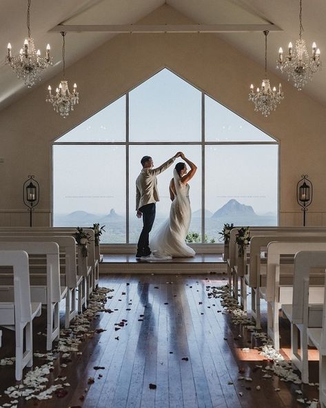 Best 34&nbsp;wedding Venues In Queensland.summergrove Estate Wedding Venuefind The Best Wedding Venues Of Queensland As Voted By Real Married Couples. Wedding Venue Queensland, Summergrove Estate Wedding, Summergrove Estate, Beach House Hotel, Marina Resort, North Queensland, Married Couples, Victoria Park, Wedding Aesthetic