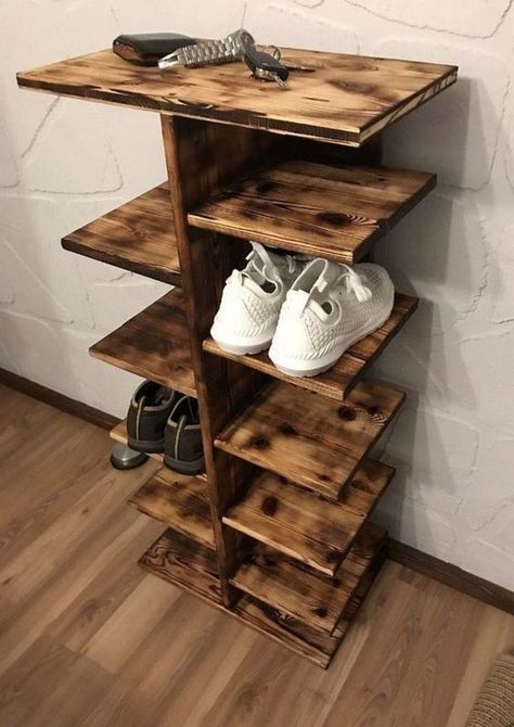 Shoe Stand, Wood Shoe Rack, Boho Bedroom Ideas Hippie, Diy Shoe Rack, Wooden Shoe Racks, Pallet Designs, Diy Furniture Easy, Cupboard Design, Rack Design