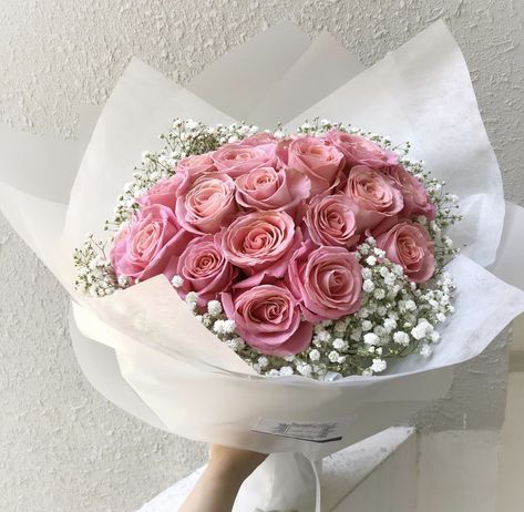 Roses And Gypsophila Bouquet, Everyday Bouquet, Gypsophila Bouquet, Volleyball Designs, Bouquet Gift, Boquette Flowers, Roses Red, Flowers Bouquet Gift, Nothing But Flowers