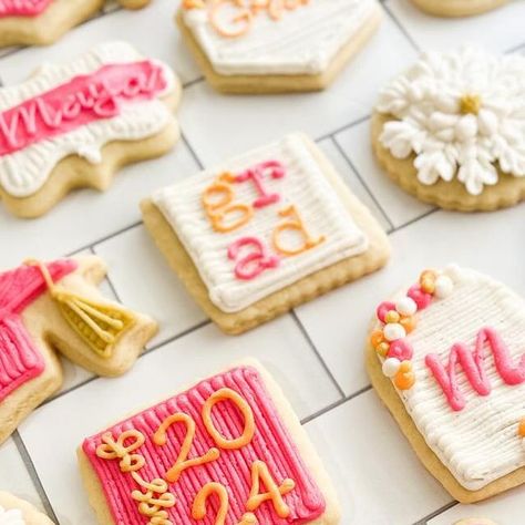 Buttercream Frosting Cookies, Frosting Cookies, Yield Sign, Buttercream Cookies, School Cookies, Flavored Butter, Cookie Company, I Am Pretty, Cookies Decorated