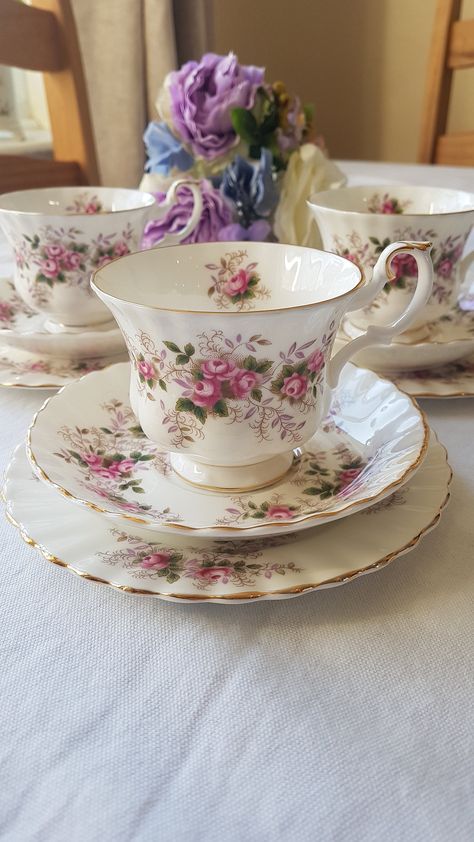 Here we have a quintessentially English Royal Albert bone china tea set comprising of a single tea cup, saucer and side plate. This exquisite trio would be perfect for a lazy sunny afternoon tea party or would be perfect for a special gift. Afternoon Tea Party, Royal Albert China, Bone China Tea Set, Princess Core, Afternoon Tea Parties, Sunny Afternoon, Lavender Roses, Side Plate, China Cups