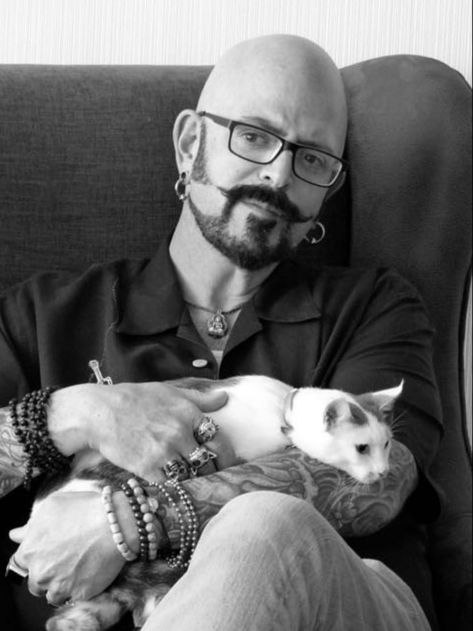 Jackson Galaxy, Lookbook