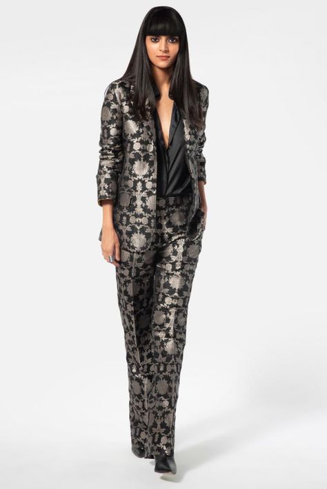 Brocade Blazer, Brocade Suits, Silk Pant Suit, Pant Suits For Women, Mother Of Bride Outfits, Silk Coat, Notes Style, Blazer Set, Silk Brocade