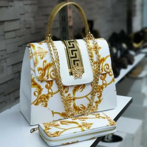 Versace Bag, Trendy Purses, Colorful Handbags, Versace Handbags, Girly Bags, Versace Bags, Fancy Bags, Luxury Purses, Beautiful Handbags