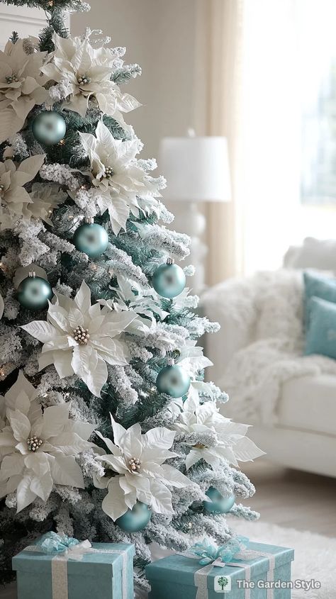 100 White Christmas Tree Ideas Trending in 2024 - The Garden Style White And Silver Christmas Decor, Blue White Christmas Tree, Silver And White Christmas Tree, Blue White Christmas, Cafe Idea, White Christmas Tree Ideas, Christmas Tree Inspo, Christmas Luxury, Silver Christmas Decorations