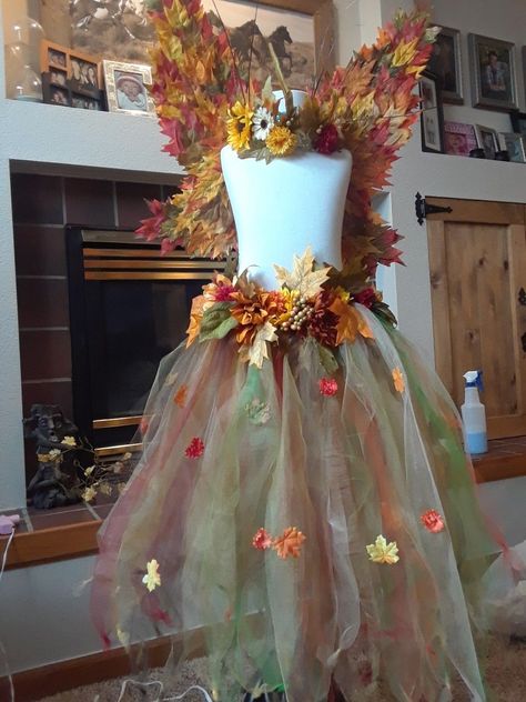 Fall Elf Costume, Autumn Fairy Dress, Autumn Fairy Costume Diy, Pumpkin Fairy Costume, Acorn Fairy Costume, Easy Diy Fairy Costume, Fall Fairy Costume Diy, Nature Fairy Costume Diy, Woodland Fairy Costume Ideas Diy