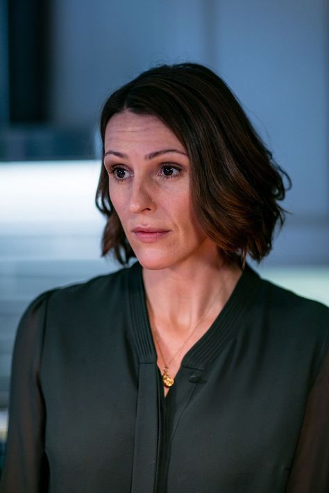 Suranne Jones Admits Surprise At The Popularity Of 'Doctor Foster' Doctor Foster, Jodie Foster Interview, Doctor Who Martha Jones, Dr Foster, The Accused Movie Jodie Foster, Anne Lister, Elizabeth Sladen Dr. Who, 30 Day Plank Challenge, Suranne Jones