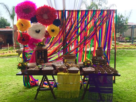 Peruvian Birthday Party, Peruvian Party Decorations, Farewell Fiesta, Peruvian Party, Mexican Decorations, Boda Mexicana, Mexican Decor, Peru, Bridal Shower